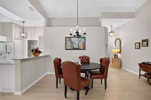 2433 New Haven Cir, Sun City Center, FL 33573 - Photo 26