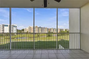 1200 Country Club Dr, Largo, FL 33771 - Photo 24