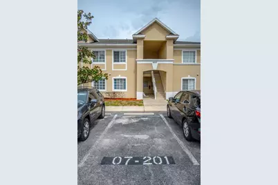 6007 Skydale Way #201, Riverview, FL 33578 - Photo 2