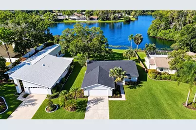 404 Lakeview Drive, Oldsmar, FL 34677 - Photo 2