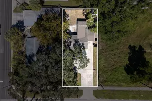 2927 62nd Ave N, Saint Petersburg, FL 33702 - Photo 2
