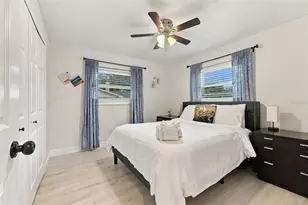 9968 136th St, Seminole, FL 33776 - Photo 28