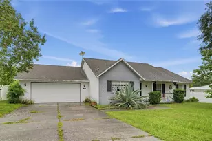 735 Oak Ln, Groveland, FL 34736 - Photo 2