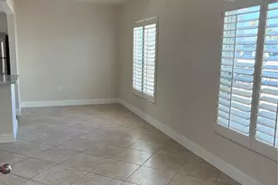 555 69th Ave, Saint Petersburg, FL 33706 - Photo 8
