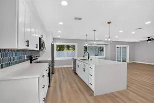 605 Hillpoint Way, Brandon, FL 33510 - Photo 14