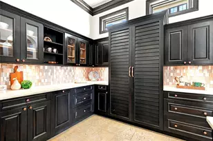 200 Brightwaters Blvd NE, Saint Petersburg, FL 33704 - Photo 20