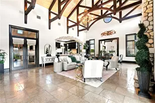 200 Brightwaters Blvd NE, Saint Petersburg, FL 33704 - Photo 8