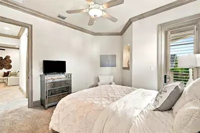 200 Brightwaters Boulevard NE, Saint Petersburg, FL 33704 - Photo 56