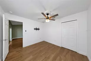 30913 Bridgegate Dr, Wesley Chapel, FL 33545 - Photo 40