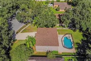 1406 McCrea Dr, Lutz, FL 33549 - Photo 88