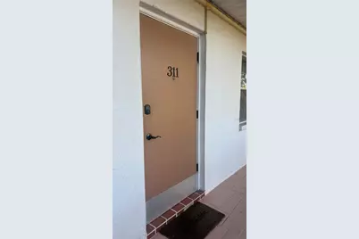 911 Washington Avenue #311, Largo, FL 33770 - Photo 2