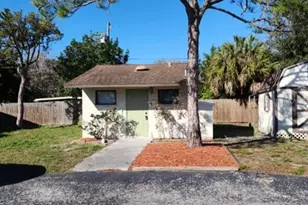 9530 Lynn Ln, Seminole, FL 33777 - Photo 1