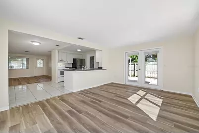 9371 110th Street, Seminole, FL 33772 - Photo 14