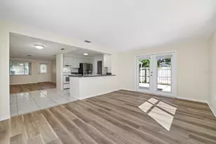 9371 110th St, Seminole, FL 33772 - Photo 14