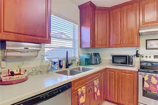 620 Stillview Cir, Brandon, FL 33510 - Photo 14