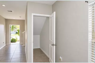 10213 Boggy Moss Drive, Riverview, FL 33578 - Photo 10