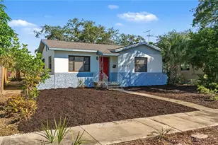 6459 3rd Ave S, Saint Petersburg, FL 33707 - Photo 2