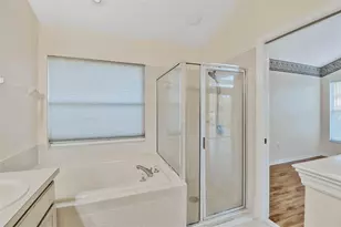 9909 Bridgeton Dr, Tampa, FL 33626 - Photo 32
