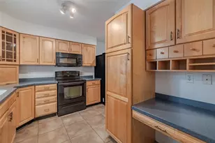 3302 King Richard, Seffner, FL 33584 - Photo 10