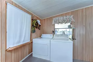 6046 Harriet St, Zephyrhills, FL 33542 - Photo 20