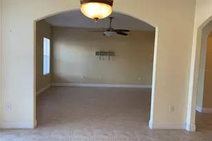 8810 Cameron Crest Dr, Tampa, FL 33626 - Photo 16