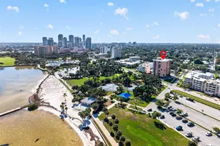 1120 N Shore Dr NE, Saint Petersburg, FL 33701 - Photo 26