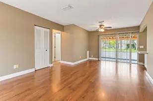 1002 Cobblestone Dr, Spring Hill, FL 34606 - Photo 6