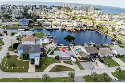 13637 Lagoon Drive, Hudson, FL 34667 - Photo 2