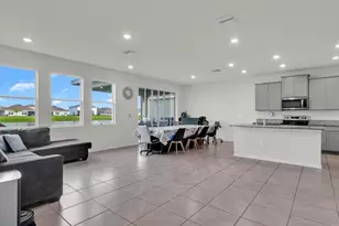 5421 Flint Hills Dr, Wimauma, FL 33598 - Photo 14