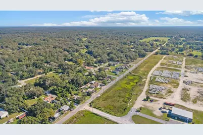 39212 Jarvis Street, Dade City, FL 33523 - Photo 8