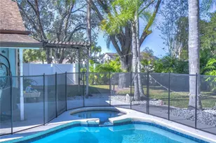 9502 Sunnyoak Dr, Riverview, FL 33569 - Photo 40