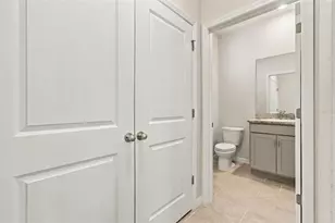 3221 Living Coral Dr, Odessa, FL 33556 - Photo 14