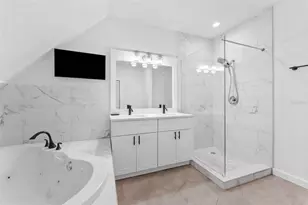 4363 Tyler Cir N, Saint Petersburg, FL 33709 - Photo 22