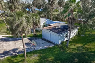 512 S 51st St, Tampa, FL 33619 - Photo 14