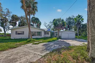 512 S 51st St, Tampa, FL 33619 - Photo 2