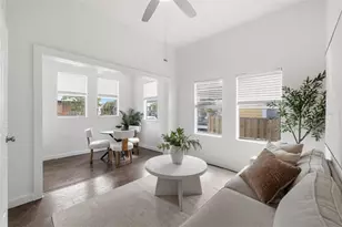 2204 N 10th St, Tampa, FL 33605 - Photo 2