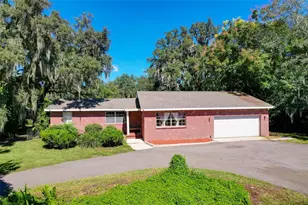 1210 Front St, Valrico, FL 33594 - Photo 4