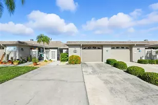 545 Boca Ciega Point Blvd N, Saint Petersburg, FL 33708 - Photo 2