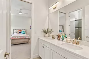 832 Manns Harbor Dr, Apollo Beach, FL 33572 - Photo 56