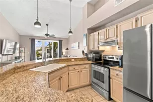 816 Normandy Trace Rd, Tampa, FL 33602 - Photo 22