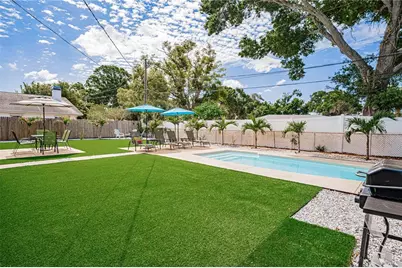 9948 51st Avenue N, Saint Petersburg, FL 33708 - Photo 18