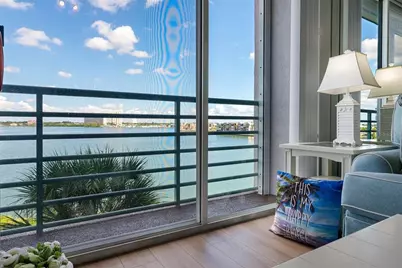 8021 Sailboat Key Boulevard S #304, Saint Petersburg, FL 33707 - Photo 10