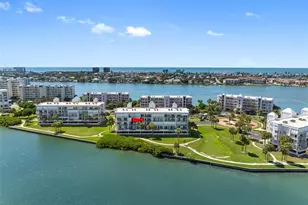 8021 Sailboat Key Blvd S, Saint Petersburg, FL 33707 - Photo 52