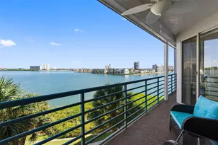 8021 Sailboat Key Blvd S, Saint Petersburg, FL 33707 - Photo 44