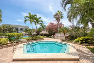 400 Island Way, Clearwater Beach, FL 33767 - Photo 38