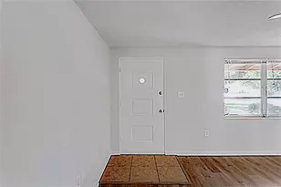 4655 48th Ave N, Saint Petersburg, FL 33714 - Photo 2