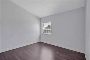 4515 La Capri Ct, Tampa, FL 33611 - Photo 20