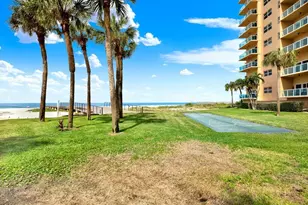 880 Mandalay Ave, Clearwater Beach, FL 33767 - Photo 16