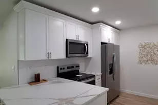 1250 S Pinellas Ave, Tarpon Springs, FL 34689 - Photo 10