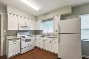 1903 W Spruce St, Tampa, FL 33607 - Photo 6